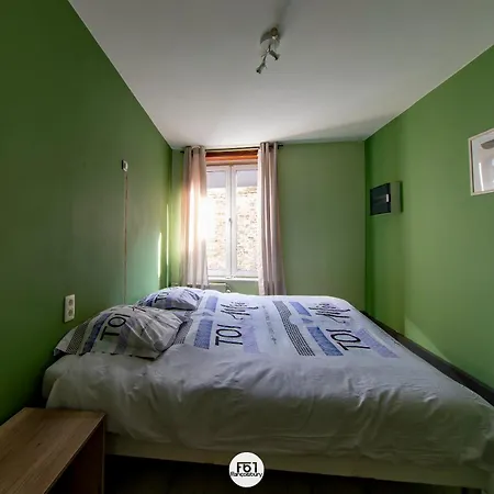 Des Chartriers Apartment