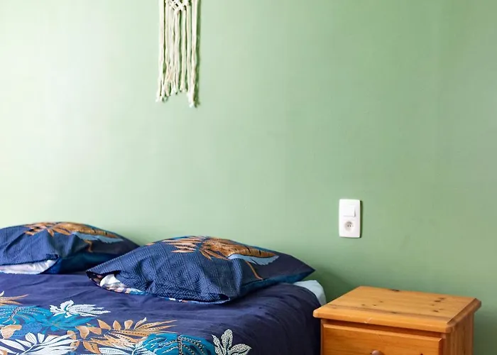 Des Chartriers アパート